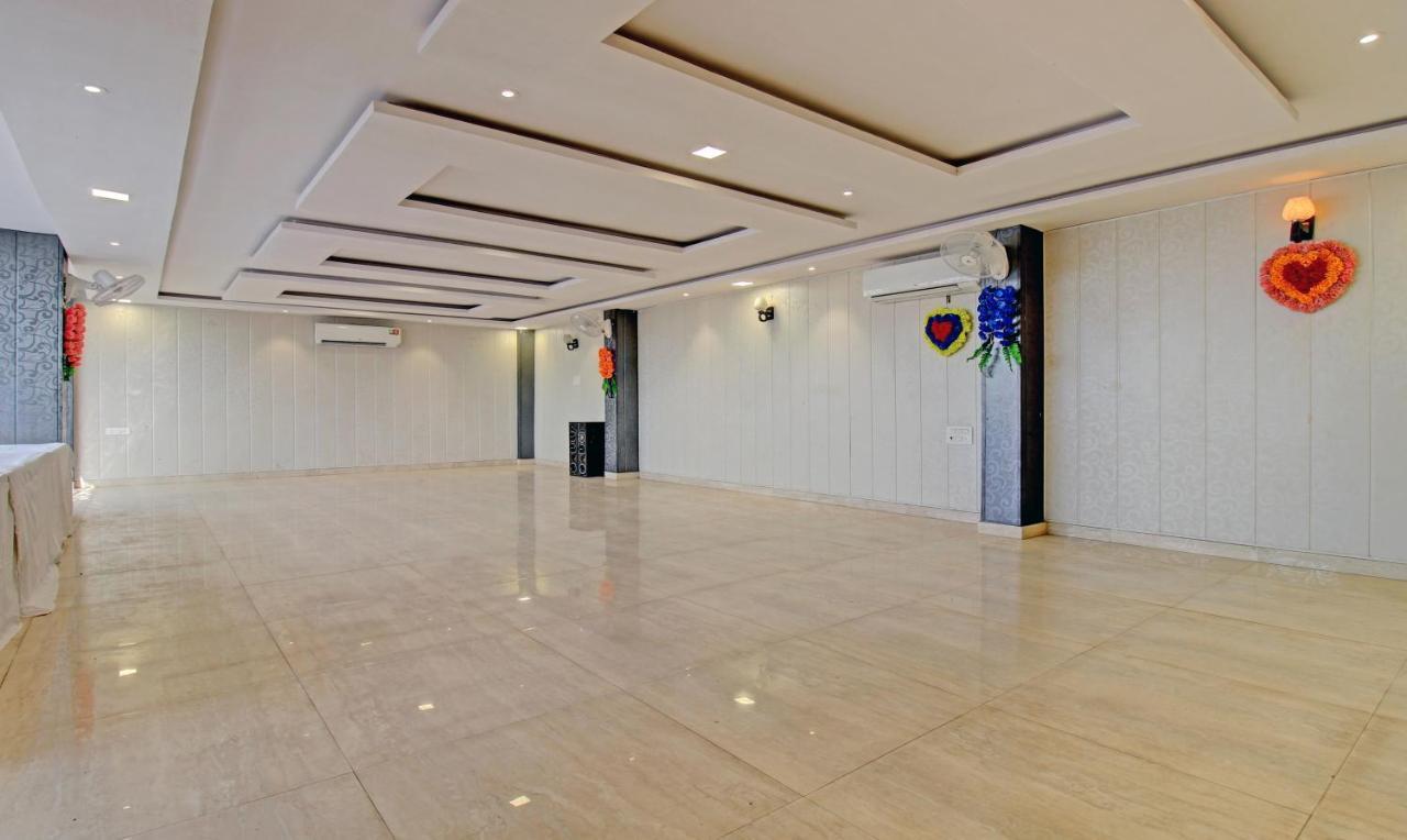 Treebo Trend Wedding Bells Kanpur Kānpur Exterior photo