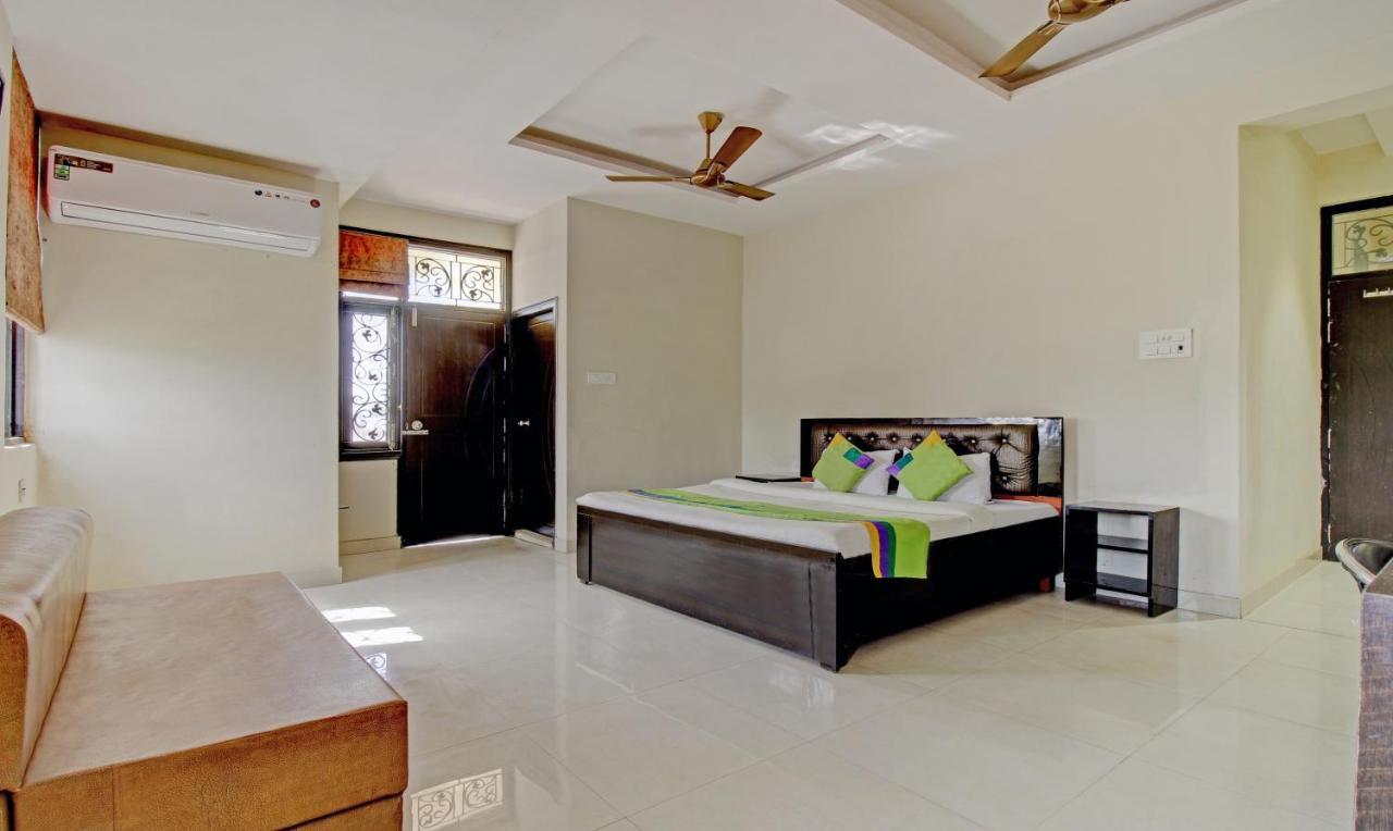 Treebo Trend Wedding Bells Kanpur Kānpur Exterior photo
